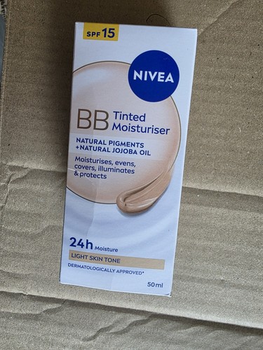 Nivea tinted moisturiser - nivea,