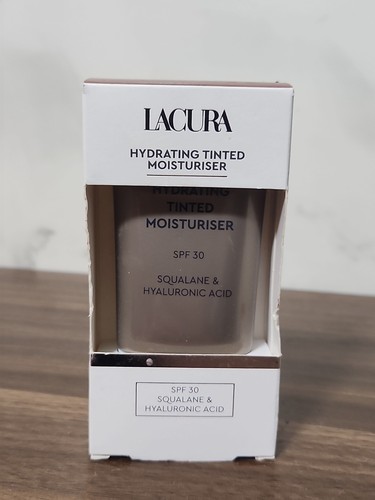 Lacura hydrating tinted - hydrating,